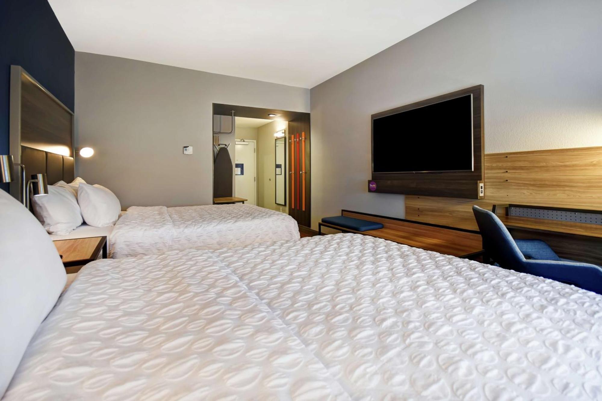 Tru By Hilton Cincinnati Airport South Florence Exteriör bild