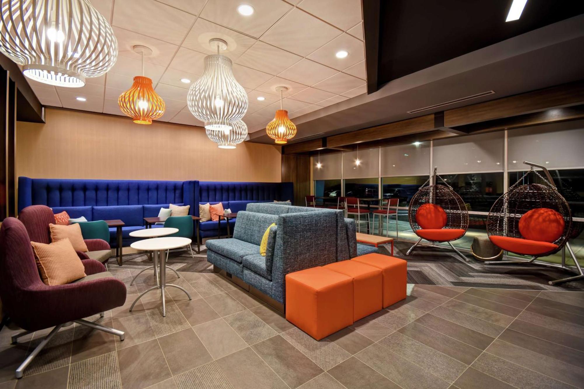 Tru By Hilton Cincinnati Airport South Florence Exteriör bild